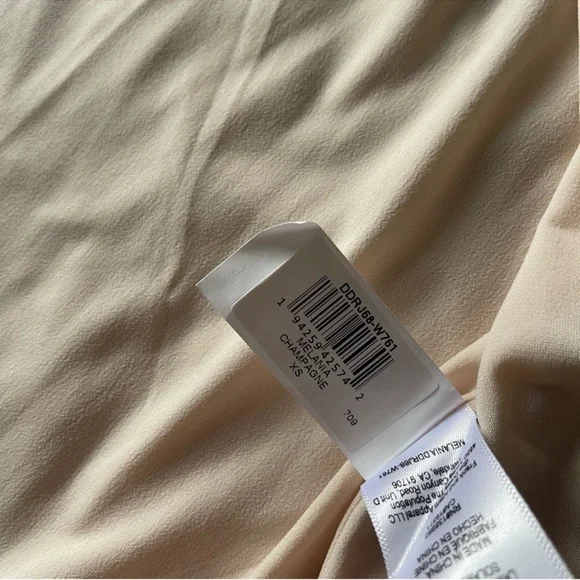 Dress The Population Melania Off the Shoulder Gown Maxi Dress Champagne Size XS - Picture 8 of 13